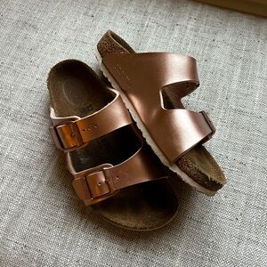 Kids metallic Birkenstocks - Arizona